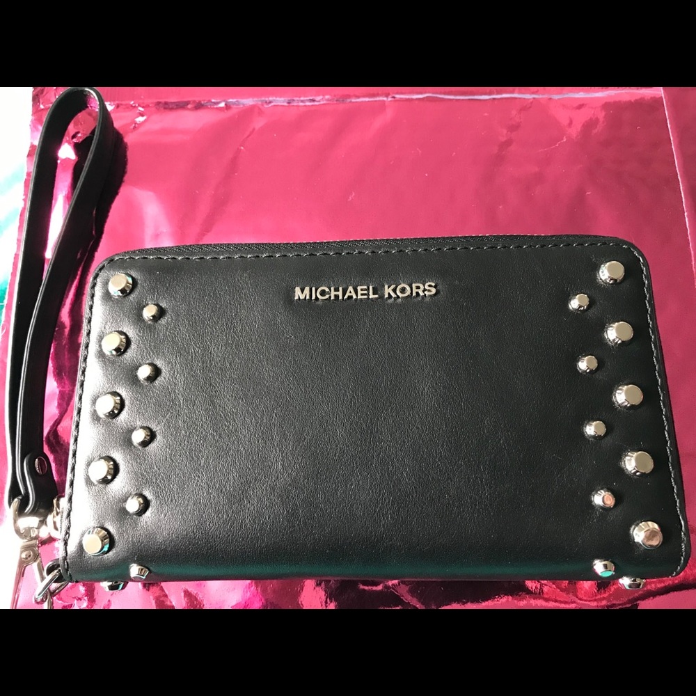 Michael Kors wallet
